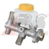 NISSA 4601065C70 Brake Master Cylinder